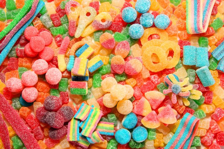 Empresa paga 28 millones de pesos mensuales por probar dulces